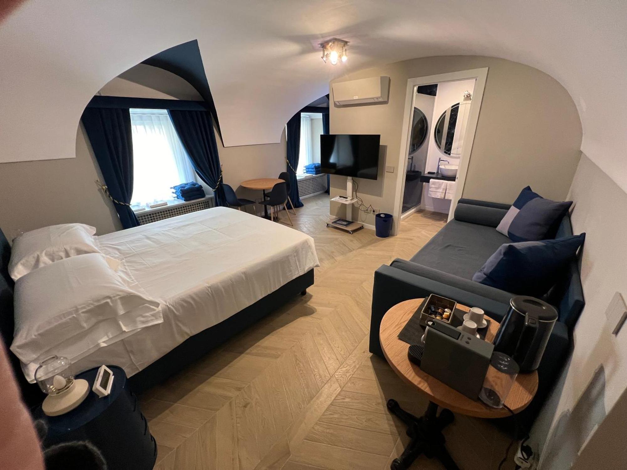 Rome Luxury Blue Suites- Love エクステリア 写真