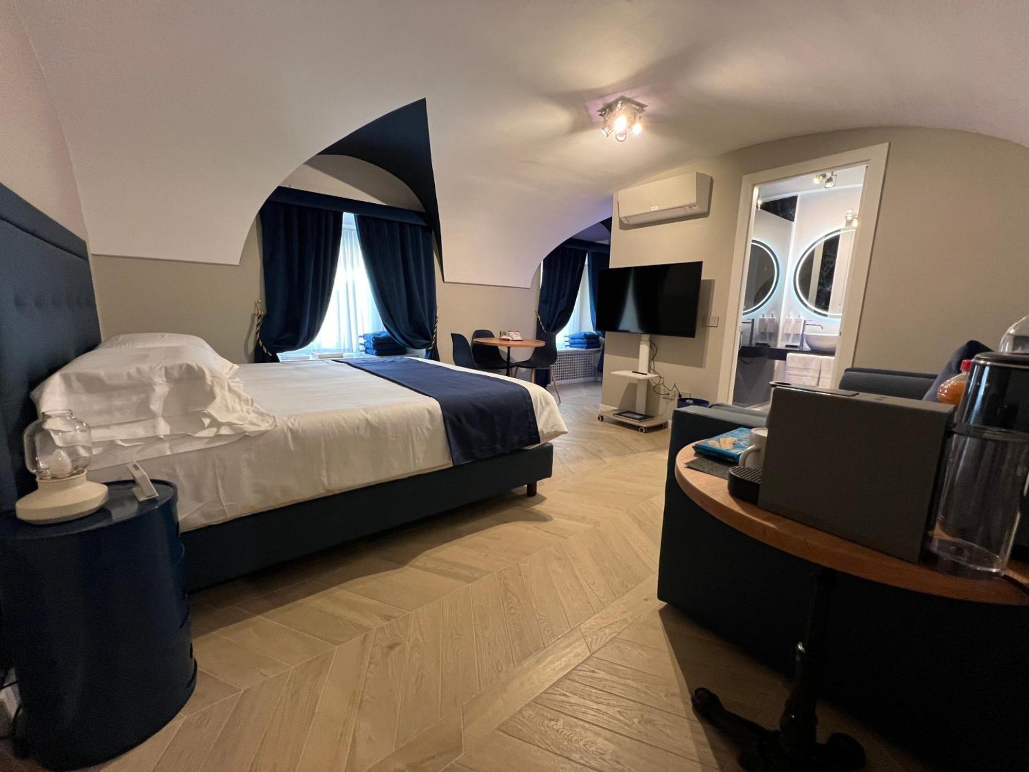 Rome Luxury Blue Suites- Love エクステリア 写真